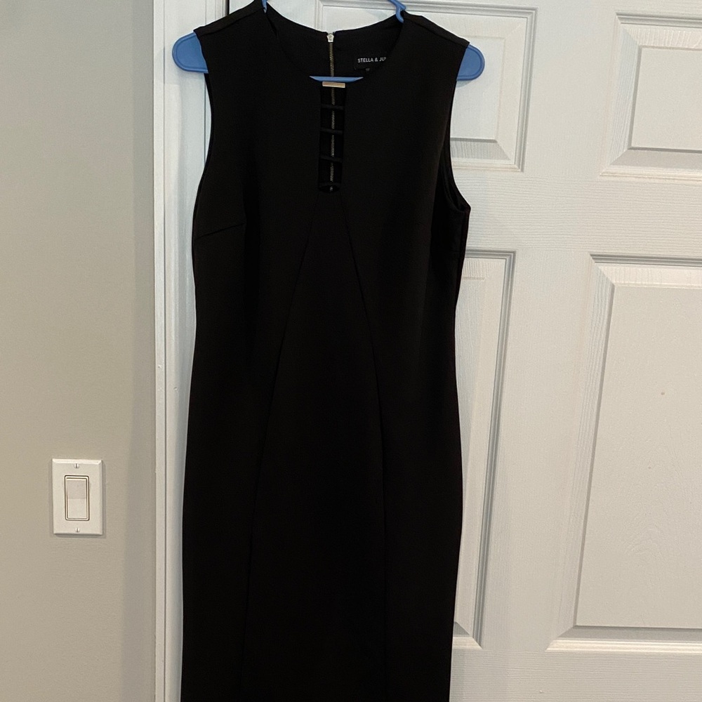 Chic Black Midi Dress